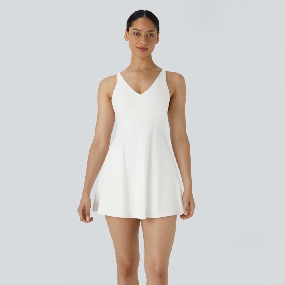 Halara Softlyzero™ Plush Backless Crisscross 2-Pi… - image 3